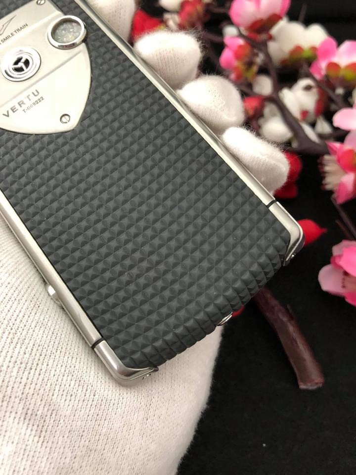 Vertu Constellation Touch Smile Pebble Grey Mới 100% Fullbox