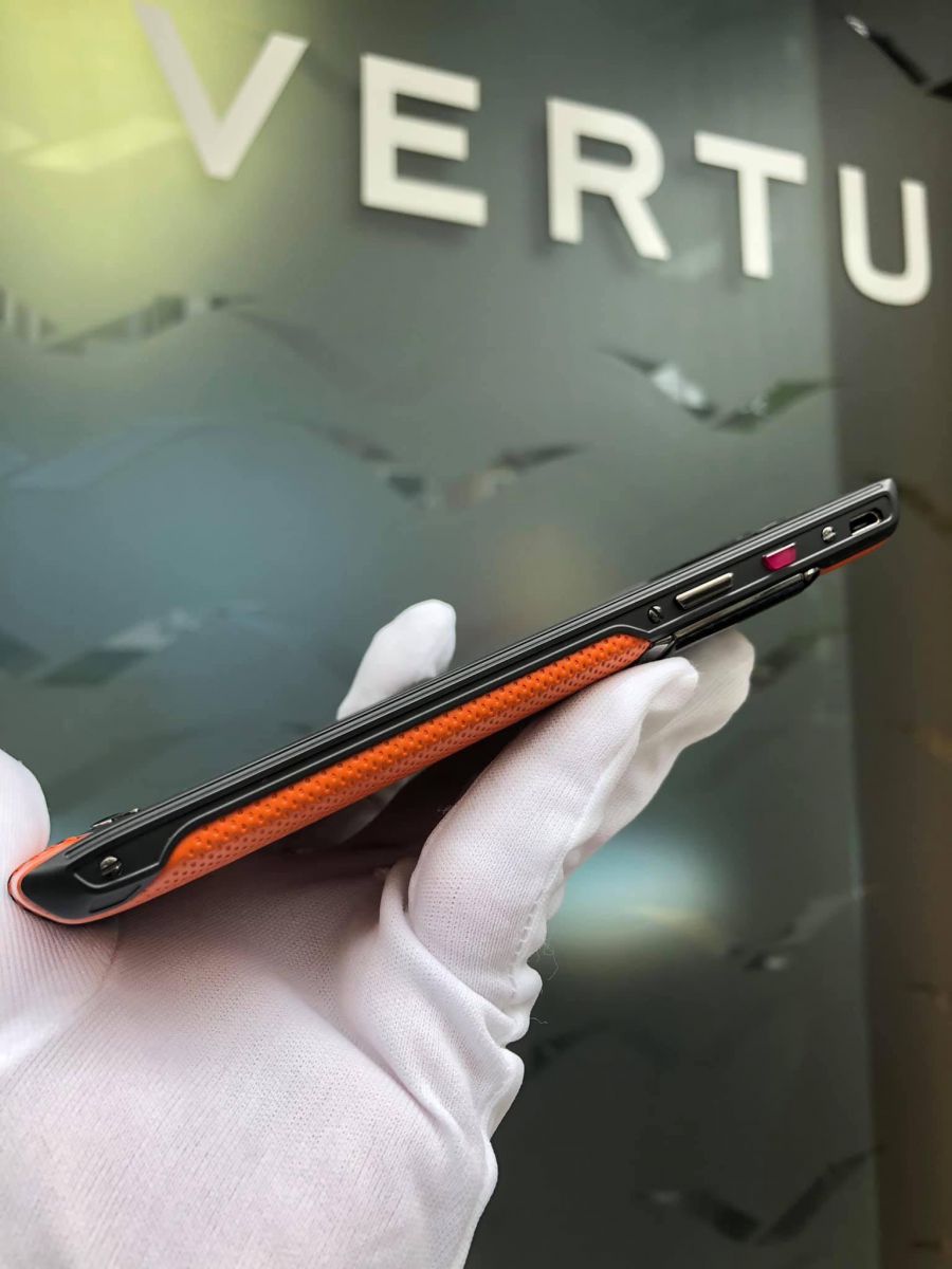 Điện thoại Vertu chính hãng