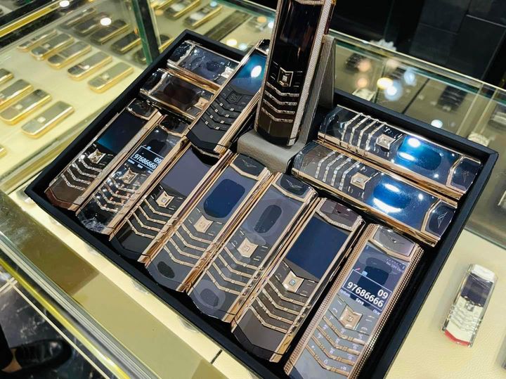 Hoàng Luxury chuyên điện thoại Vertu chính hãng, vertu signature s