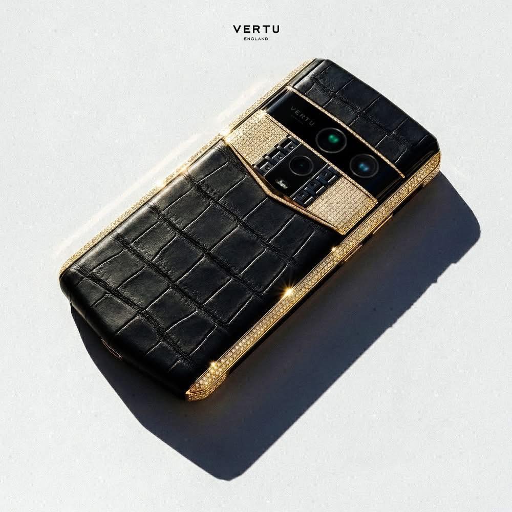 Ngôn ngữ thiết kế của Vertu Agent Q