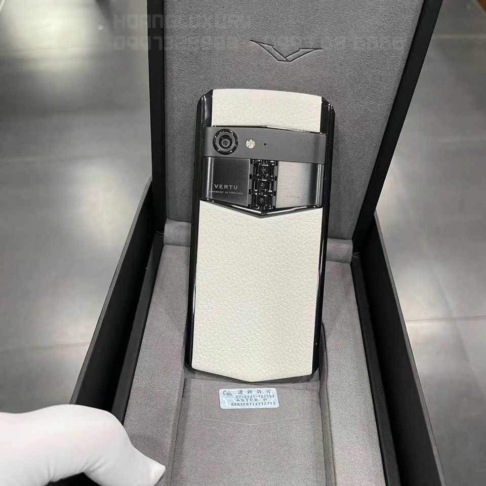 VERTU ASTER P BLACK AND WHITE SANG TRỌNG TINH TẾ