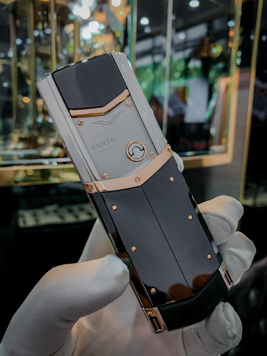 Điện thoại vertu signature s thép điểm vàng hồng, vertu signature s  -01
