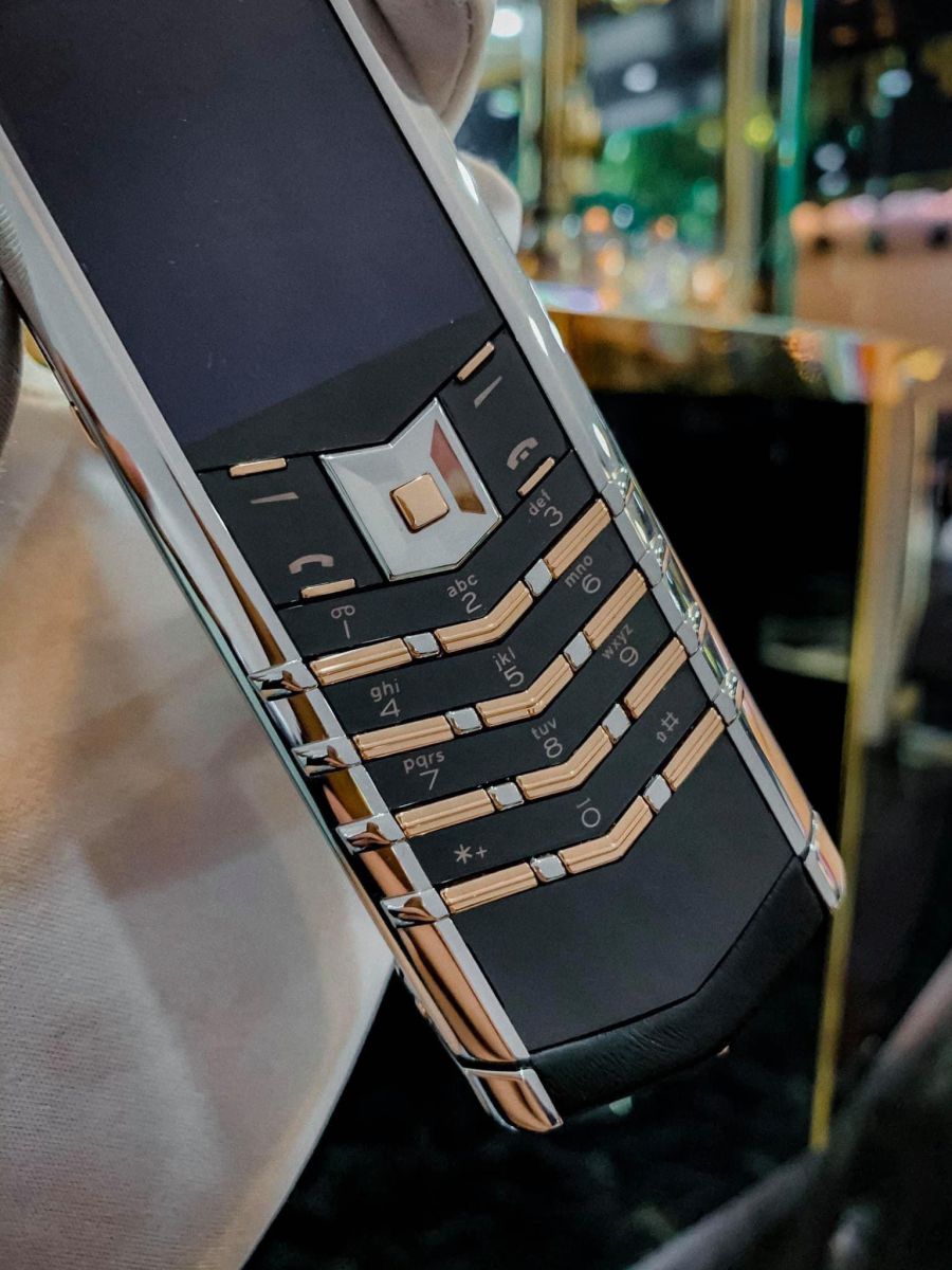 Điện thoại vertu signature s thép điểm vàng hồng, vertu signature s  -03