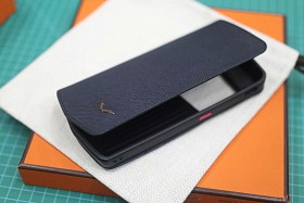 Bao da ví Vertu Agent Q