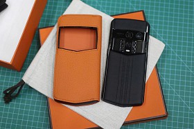 Bao da ví Vertu Agent Q da bê