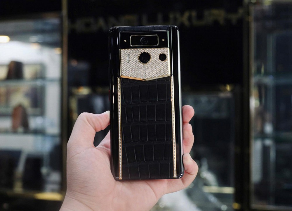 Siêu Phẩm Lướt - METAVERTU 2nd Generation Luxury Custom