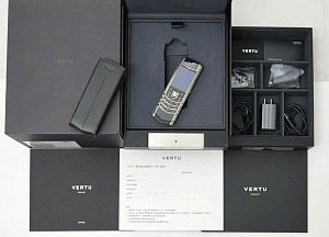 CHẤT LIỆU TITANIUM SIÊU HIẾM TRÊN ĐIỆN THOẠI VERTU