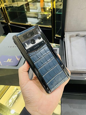 Nên mua điện thoại Metavertu 2 hay điện thoại Vertu Agent Q?