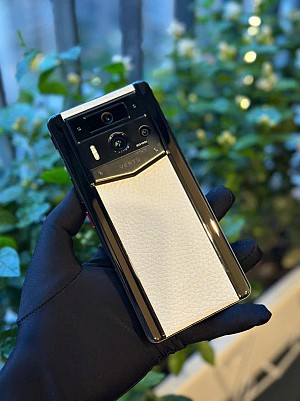 ĐIỆN THOẠI METAVERTU VÀ CÔNG NGHỆ WEB 3.0 ĐẦU TIÊN TRÊN THẾ GIỚI