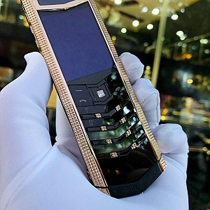 Vertu Signature S Clous De Paris Vàng Khối - Tuyệt tác của thời đại