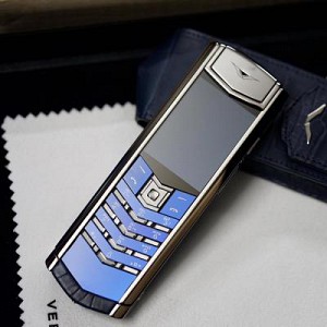 XU HƯỚNG DÙNG VERTU SIGNATURE S CỦA NHIỀU DOANH NHÂN GẦN ĐÂY