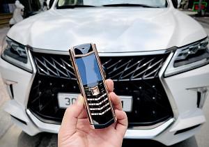 ĐIỆN THOẠI VERTU SIGNATURE S - SANG TRỌNG ĐẲNG CẤP QUÝ ÔNG