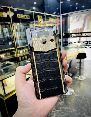 XU HƯỚNG SỬ DỤNG CHIẾC ĐIỆN THOẠI VERTU ĐẮT ĐỎ NHẤT TRÊN THỊ TRƯỜNG NGÀY CÀNG NHIỀU