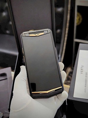 Thiết kế Vertu Agent Q | đỉnh cao chế tác xa xỉ trong kỷ nguyên hiện đại