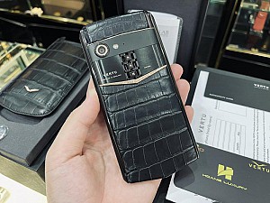 Mua Vertu Aster P 2025 lưng da cá sấu giá tốt nhất tại Hoàng Luxury