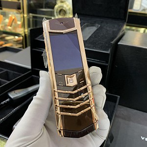 VERTU SIGNATURE S ROSE GOLD CHOCOLATE ALLIGATOR DIAMOND 2017 ĐỘC ĐÁO