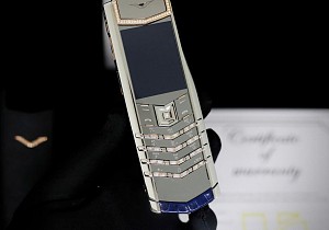 TĂNG TUỔI THỌ VÀ SỬ DỤNG ĐÚNG CÁCH ĐIỆN THOẠI VERTU 