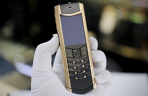NHỮNG ĐIỀU CẦN BIẾT TRƯỚC KHI MUA ĐIỆN THOẠI VERTU CŨ
