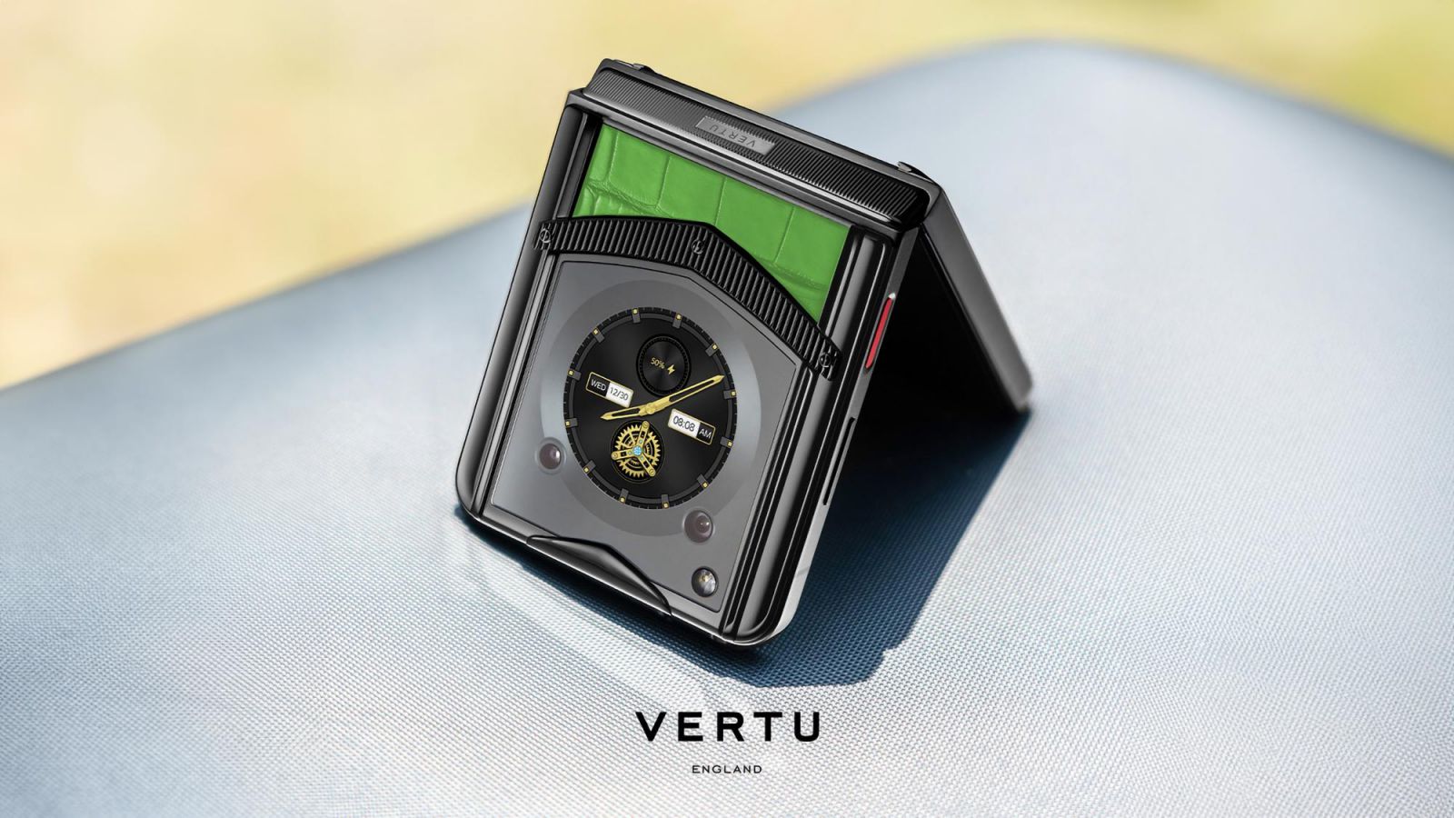 vertu-DÒNG VERTU IRON FLIP - THIẾT KẾ ĐẶC BIỆT DÀNH CHO NAM GIỚI/hoangluxury