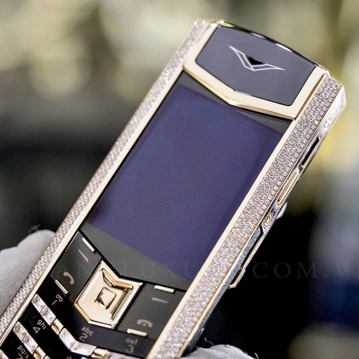 Vertu Signature S Rose Gold Full Diamond Vertu Signature S Rose Gold Full Diamond