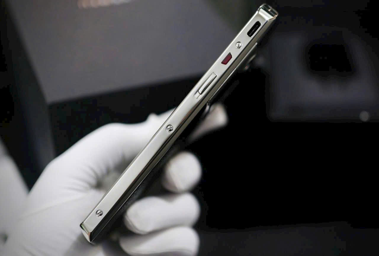 Điện thoại Aster P