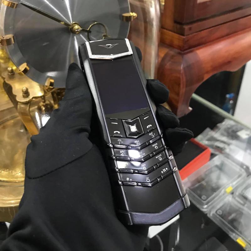 Vertu Signature S Pure Black Mix Diamond Vertu Signature S Pure Black Mix Diamond