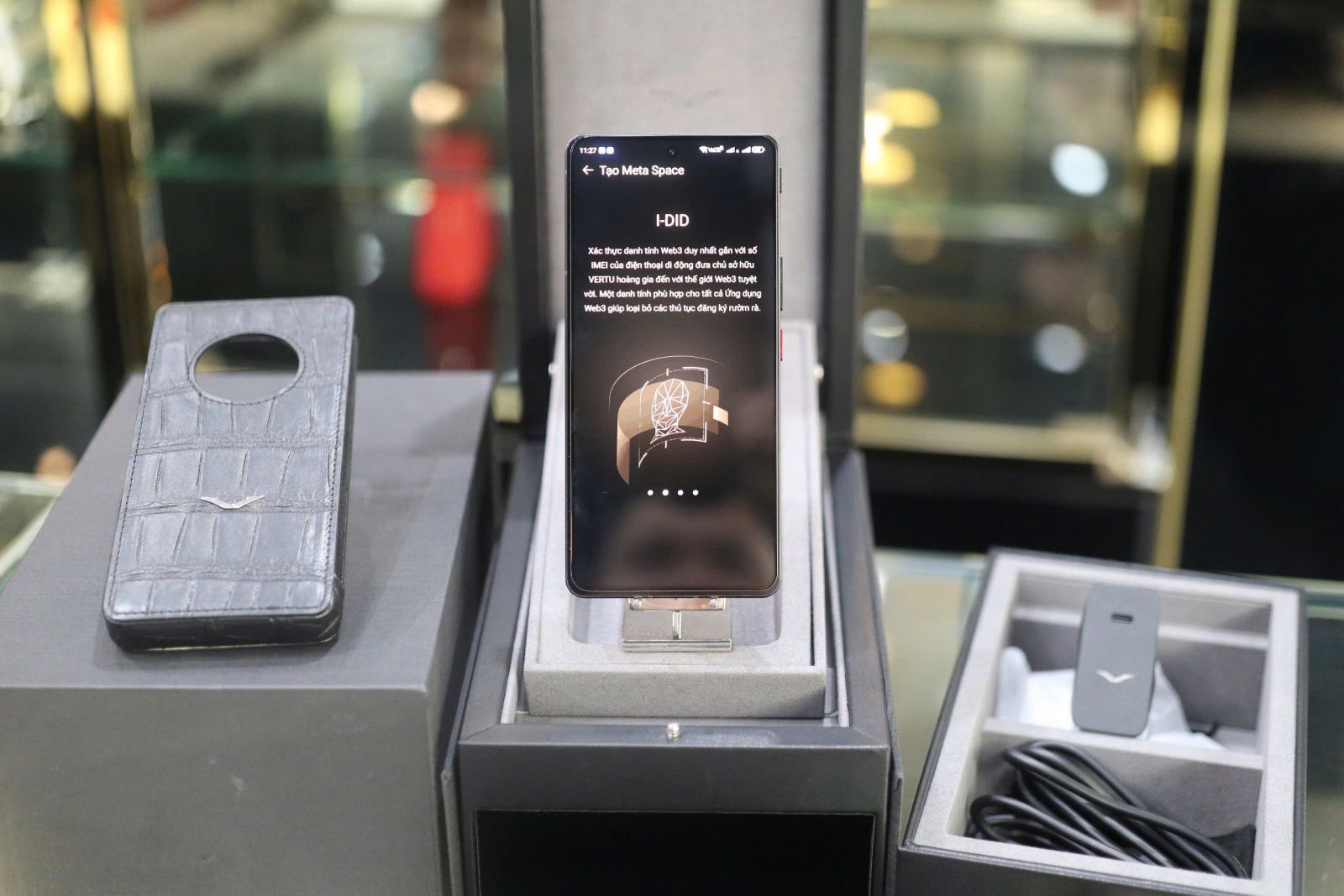 Khi nào màn hình Vertu cần được thay thế?