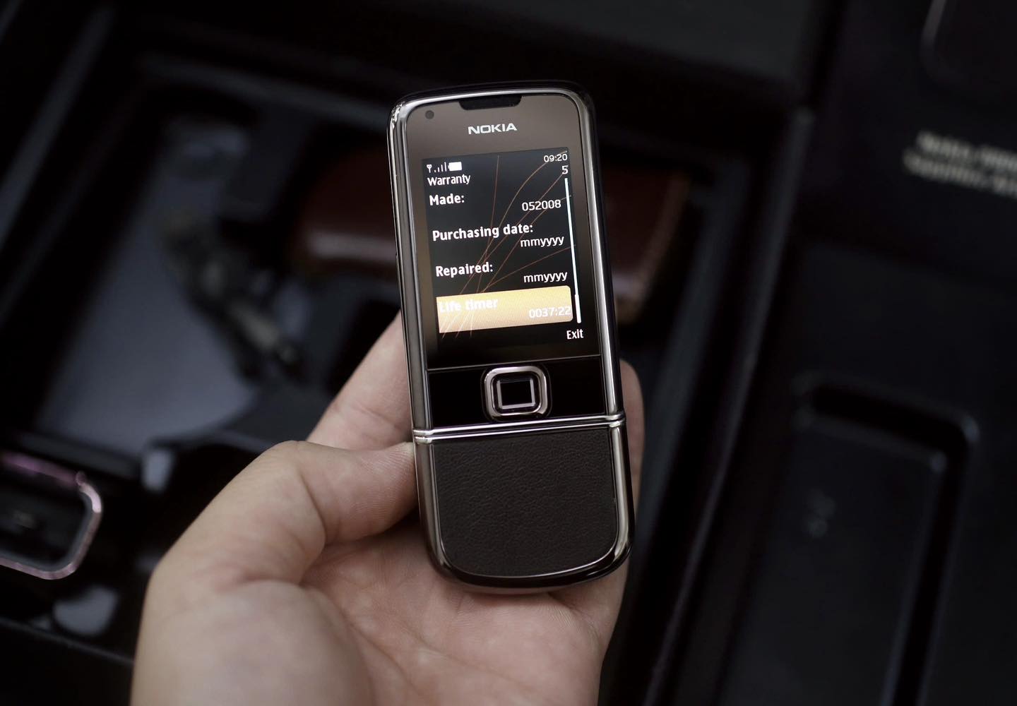 Cam kết của Hoàng Luxury khi thu mua Nokia 8800