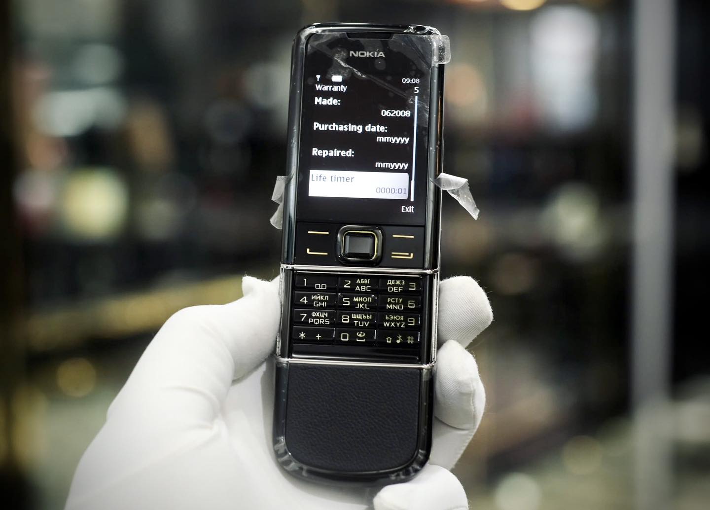 Giá trị đặc biệt của Nokia 8800 trên thị trường