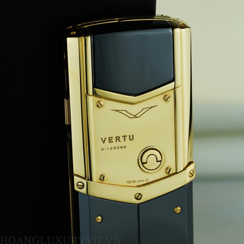 VERTU SIGNATURE S YELLOW GOLD KỸ XẢO TRONG TỪNG ĐƯỜNG NÉT